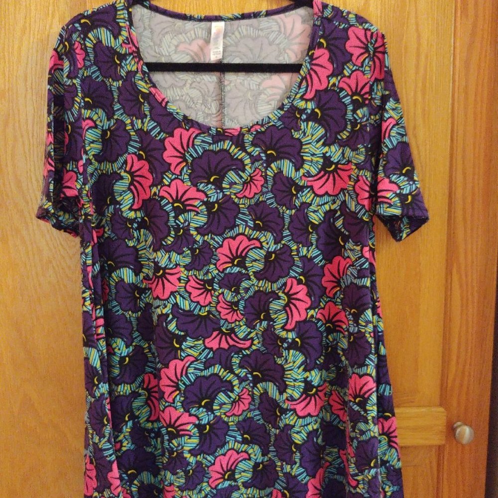 Lularoe Perfect T